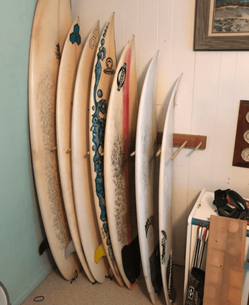 サーフボードラックの画像