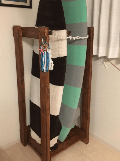 シンプルボードラック