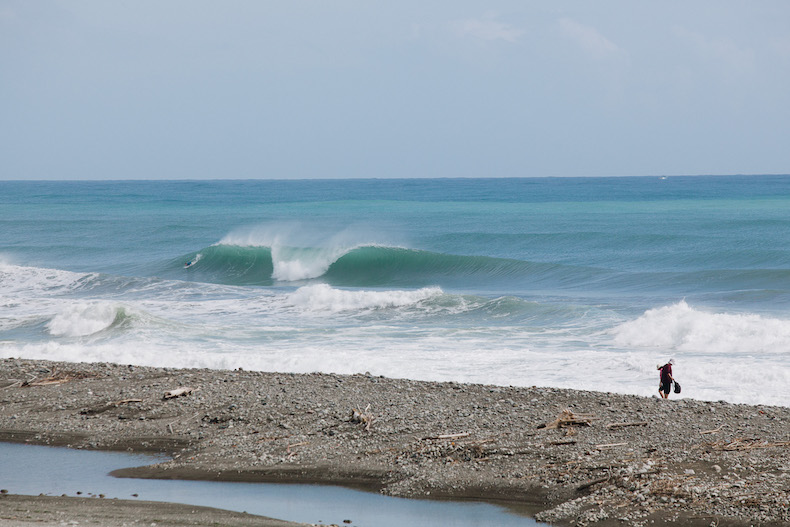 台湾の波の画像