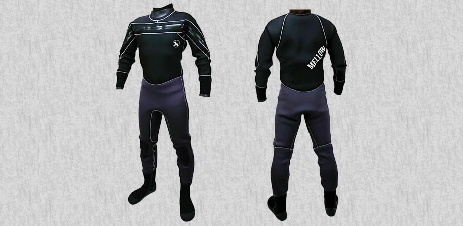 ドライスーツの画像